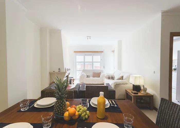 92 - Baleal Bay House Апартаменты